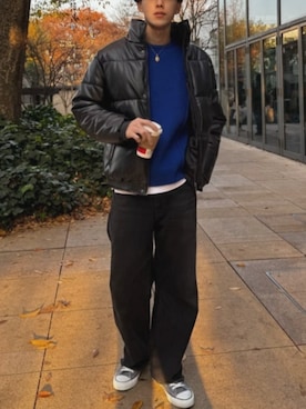 「AZUL by moussy（アズールバイマウジー）のアイテム（ニット/セーター）」を使った、AZUL BY MOUSSYさん（メンズ・177cm）の冬コーディネート