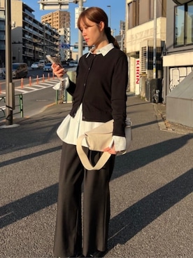 「AZUL by moussy（アズールバイマウジー）のアイテム（スラックス）」を使った、AZUL BY MOUSSYさん（レディース・170cm）の冬コーディネート