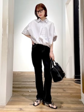 「AZUL by moussy（アズールバイマウジー）のアイテム（バッグ）」を使った、AZUL BY MOUSSYさん（レディース・160cm）の春コーディネート