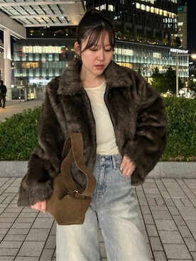 「アイテム（ブルゾン）」を使った、AZUL BY MOUSSYさん（レディース・170cm）の秋コーディネート