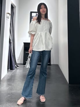 「AZUL by moussy（アズールバイマウジー）のアイテム（デニムパンツ）」を使った、AZUL BY MOUSSYさん（レディース・170cm）の秋コーディネート