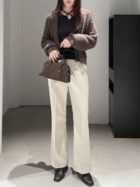 「AZUL by moussy（アズールバイマウジー）のアイテム（ショルダーバッグ）」を使った、AZUL BY MOUSSYさん（レディース・169cm）の秋コーディネート