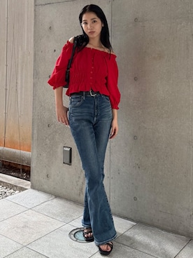 「AZUL by moussy（アズールバイマウジー）のアイテム（デニムパンツ）」を使った、AZUL BY MOUSSYさん（レディース・160cm）の秋コーディネート