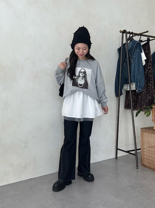 ☆proseverse／プロズヴェール☆パール付スゥェット☆Mサイズ☆未使用品☆ セール】パールネックレスフォトスウェット（スウェット