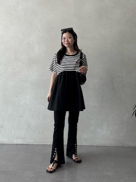 「prose verse（プロズヴェール）のパール付フロントスリットスーパーストレッチパンツ（その他パンツ、ブラック系）」を使った、まりんさん（レディース・148cm）の春コーディネート