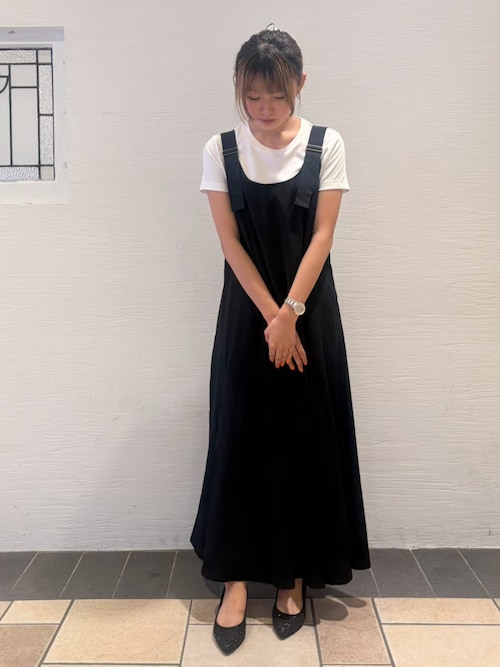 シャイニーポインテッドパンプス