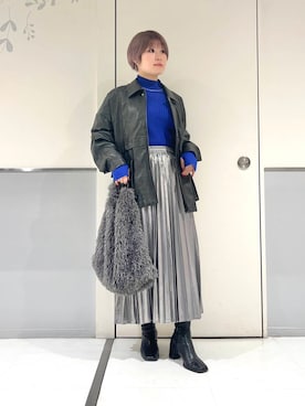 「アイテム（カバーオール）」を使った、aikaさん（レディース・161cm）の秋コーディネート