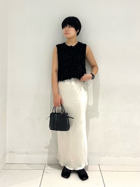 「アイテム（バレエシューズ）」を使った、aikaさん（レディース・162cm）の秋コーディネート