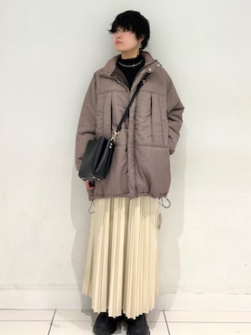 「スカートコーデ」｜「アイテム（ローファー）」を使った、aikaさん（レディース・162cm）の冬コーディネート