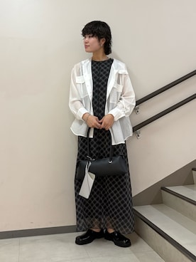 「SENSE OF PLACE by URBAN RESEARCH(センスオブプレイスバイアーバンリサーチ)のシアーフーディシャツ(シャツ/ブラウス、ホワイト系)」を使った、aikaさん(レディース・162cm)の春コーディネート