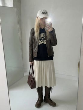 「LUCY IN RECORDのLUCY IN RECORD -  IN THE NAME OF LUCYプルオーバーパーカー（パーカー、ブラック系）」を使った、lucyinrecordさん（レディース・161cm）の春コーディネート