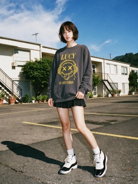 「JORDAN BRAND（ジョーダンブランド）のAir Jordan 11 Retro "Concord" 2011（その他、その他）」を使った、lucyinrecordさん（レディース・161cm）の秋コーディネート