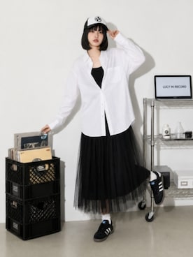 「adidas（アディダス）のサンバ OG / SAMBA OG / アディダスオリジナルス adidas Originals スニーカー（スニーカー、ブラック系）」を使った、lucyinrecordさん（レディース・161cm）の夏コーディネート