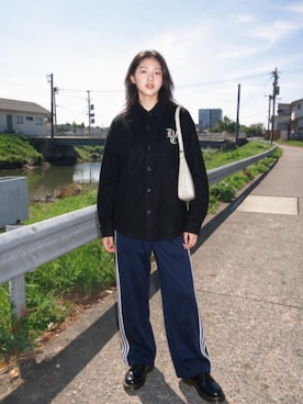 「LUCY IN RECORDのLUCY IN RECORD -LUCYSモノグラムヘビーフランネルシャツ（シャツ/ブラウス、ブラック系）」を使った、lucyinrecordさん（レディース・161cm）の秋コーディネート