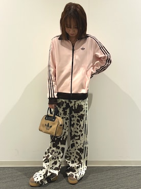 「アイテム（ジャージ）」を使った、Mさん（レディース・153cm）の冬コーディネート