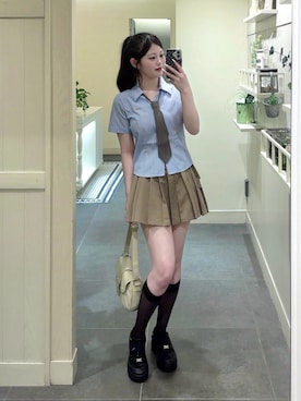 「OLIVE des OLIVE（オリーブデオリーブ）のネクタイ付半袖シャツ（シャツ/ブラウス）」を使った、リンさん（レディース・155cm・20代）の夏コーディネート