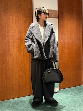 「アイテム（ピーコート）」を使った、byyamaguchiさん（レディース・161cm）の秋コーディネート