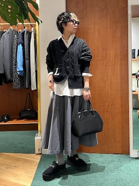 「アイテム（スリッポン）」を使った、byyamaguchiさん（レディース・161cm・20代）の秋コーディネート