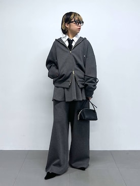 「アイテム（フォーマルスーツ/小物）」を使った、byyamaguchiさん（レディース・161cm）の秋コーディネート