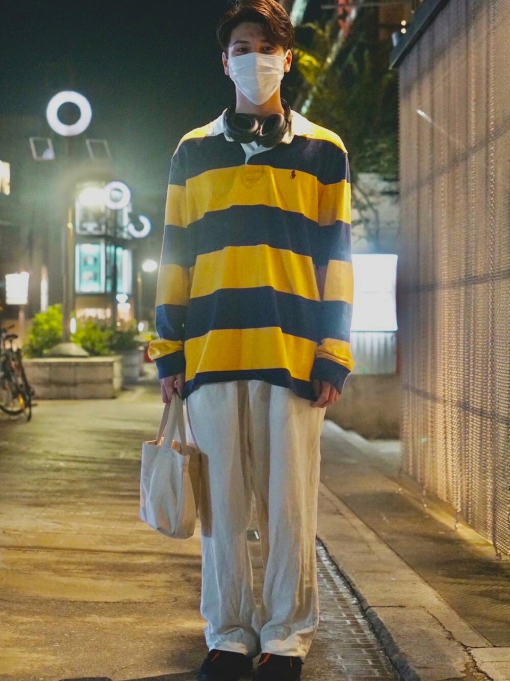 「原宿、渋谷、クラークス、シティーボーイ、表参道、お洒落さんとつながりたい、秋服準備はじめました、ラブアンドピース2021、秋のコーデ、秋服、ポロシャツ、popeye、Ralph Lauren」｜「POLO RALPH LAURENのアイテム（ポロシャツ、イエロー系）」を使った、Yoshioさん（メンズ・169cm）の秋コーディネートの1枚目の写真