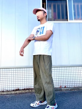 「URBAN RESEARCH（アーバンリサーチ）のアイテム（チノパンツ）」を使った、タニさんさん（メンズ・169cm）の夏コーディネート