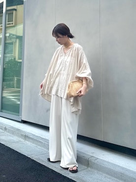 「GALLARDAGALANTE（ガリャルダガランテ）の【Caterina Bertini×2.718】チェーンバッグ（ショルダーバッグ、ベージュ系）」を使った、gg__erinaさん（レディース・165cm）の春コーディネート