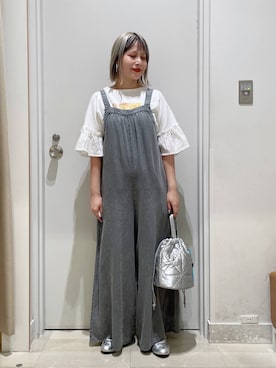 「アイテム（サロペット/オーバーオール）」を使った、まるこさん（レディース・156cm・30代）の秋コーディネート