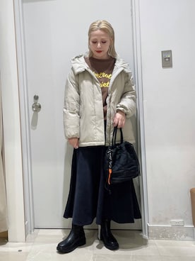 「GLOBAL WORK（グローバルワーク）のエアリュクスダウンフードブルゾン/495695（ダウンジャケット/コート）」を使った、まるこさん（レディース・156cm）の秋コーディネート