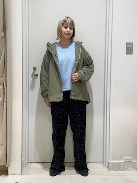 「GLOBAL WORK（グローバルワーク）のアイテム（マウンテンパーカー）」を使った、まるこさん（レディース・156cm）の秋コーディネート