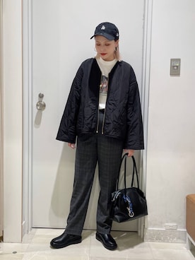 「NEW ERA（ニューエラ）のアイテム（ハット）」を使った、まるこさん（レディース・156cm）の秋コーディネート