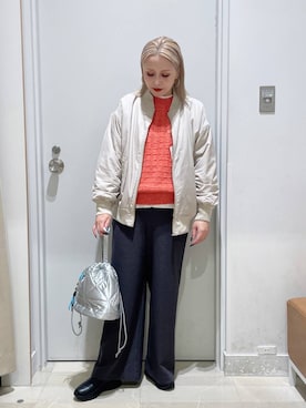 「アイテム（Tシャツ/カットソー）」を使った、まるこさん（レディース・156cm・30代）の秋コーディネート