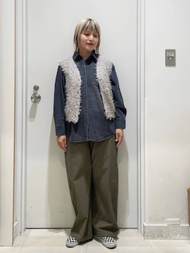 「GLOBAL WORK（グローバルワーク）のアイテム（ベスト）」を使った、まるこさん（レディース・156cm）の秋コーディネート