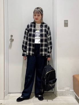 「GLOBAL WORK（グローバルワーク）のGOODデニムバギーパンツ/498388（デニムパンツ）」を使った、まるこさん（レディース・156cm）の秋コーディネート