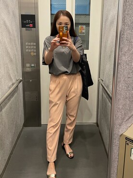 「JIMMY CHOO（ジミーチュウ）のアイテム（サンダル）」を使った、kurikohさん（レディース・156cm）の夏コーディネート