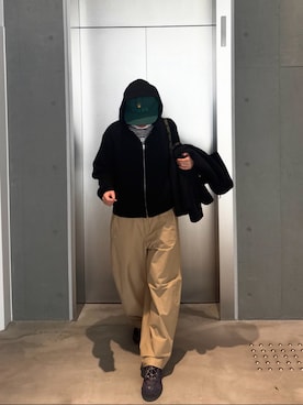 「アイテム（チノパンツ）」を使った、maiさん（レディース・167cm）の冬コーディネート