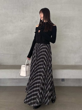 「アイテム（シュシュ）」を使った、FRAY I.Dさん（レディース・159cm）の秋コーディネート