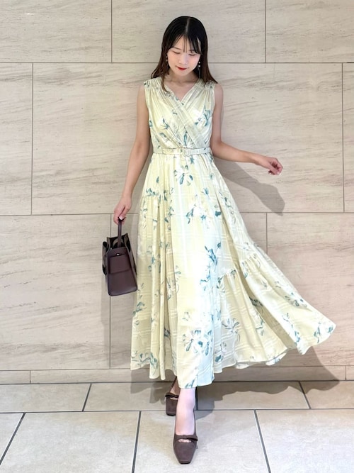 フラワープリントカシュクールワンピース／接触冷感（ワンピース