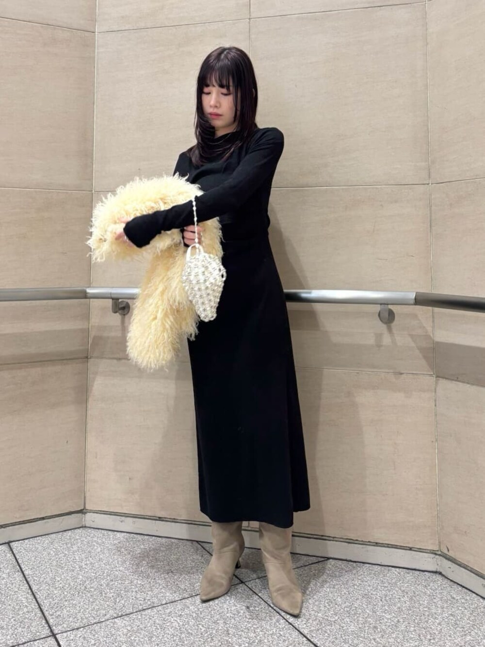 FRAY I.D（フレイアイディー）の「タックドレープワンショルリブニット