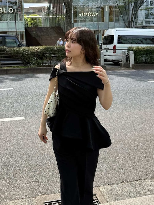FRAY I.D オフショルカラーアシメペプラムトップス 黒 M（1サイズ） OL 