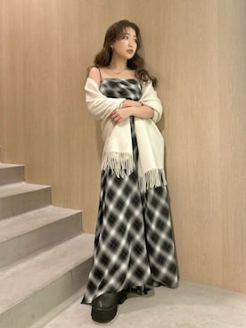 「アイテム（ストール/ショール）」を使った、FRAY I.Dさん（レディース・150cm）の秋コーディネート