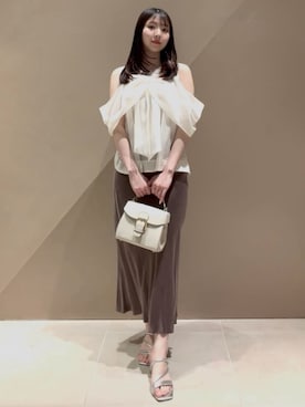 「FRAY I.D（フレイアイディー）のニットコンビペプラムトップス（ニット/セーター、ホワイト系）」を使った、FRAY I.Dさんの春コーディネート