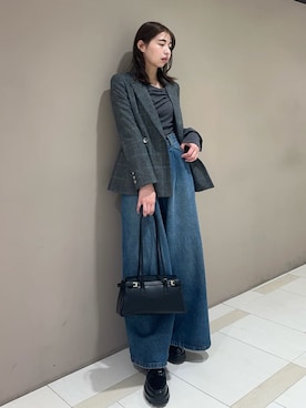 「FRAY I.D（フレイアイディー）のダブルブレストウールテーラードジャケット（テーラードジャケット、グレー系）」を使った、FRAY I.Dさんの秋コーディネート