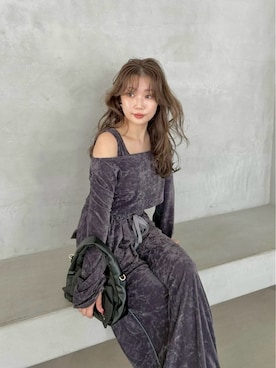 「アイテム（シュシュ）」を使った、FRAY I.Dさん（レディース・150cm）の秋コーディネート