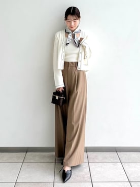 「アイテム（スラックス、イエロー系）」を使った、FRAY I.Dさん（レディース・158cm）の秋コーディネート