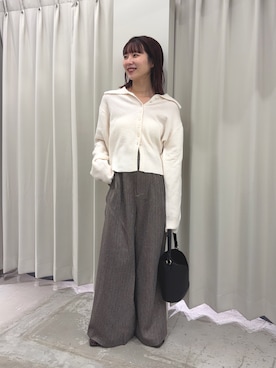 「アイテム（バレエシューズ）」を使った、りなてぃさん（レディース・154cm）の秋コーディネート