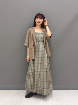 「SENSE OF PLACE by URBAN RESEARCH(センスオブプレイスバイアーバンリサーチ)のバルーンキャミワンピース(ワンピース、ベージュ系)」を使った、りなてぃさん(レディース・154cm)の夏コーディネート