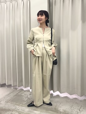 「アイテム（セットアップ）」を使った、りなてぃさん（レディース・154cm）の秋コーディネート