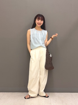 「SENSE OF PLACE by URBAN RESEARCH(センスオブプレイスバイアーバンリサーチ)の『イージーケア』クルーネックタックブラウス(シャツ/ブラウス、ブルー系)」を使った、りなてぃさん(レディース・154cm)の春コーディネート