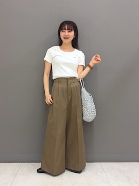 「SENSE OF PLACE by URBAN RESEARCH（センスオブプレイスバイアーバンリサーチ）のラウンドネックリブTシャツ(半袖)（Tシャツ/カットソー、ホワイト系）」を使った、りなてぃさん（レディース・154cm）の春コーディネート