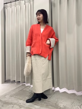 「アイテム（ノーカラーコート、レッド系）」を使った、りなてぃさん（レディース・154cm）の冬コーディネート